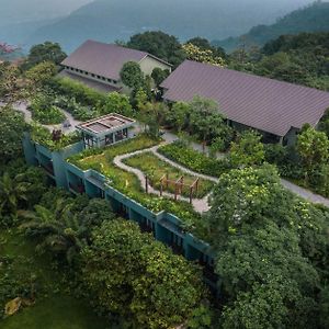 Amour Resort Bavi